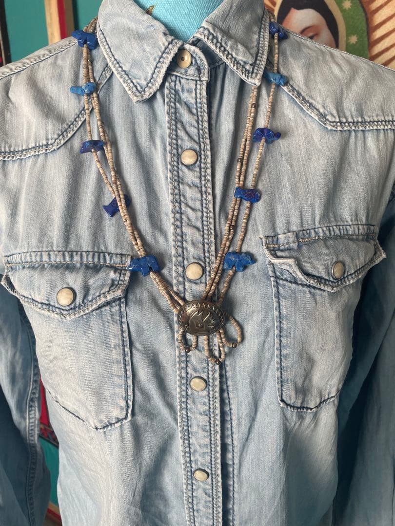 インディアンジュエリー　フェティッシュコンチョ3連ラピスラズリネックレス