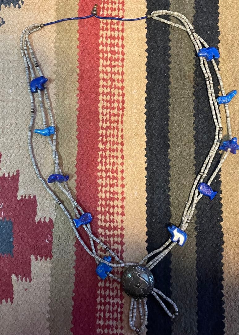 インディアンジュエリー　フェティッシュコンチョ3連ラピスラズリネックレス