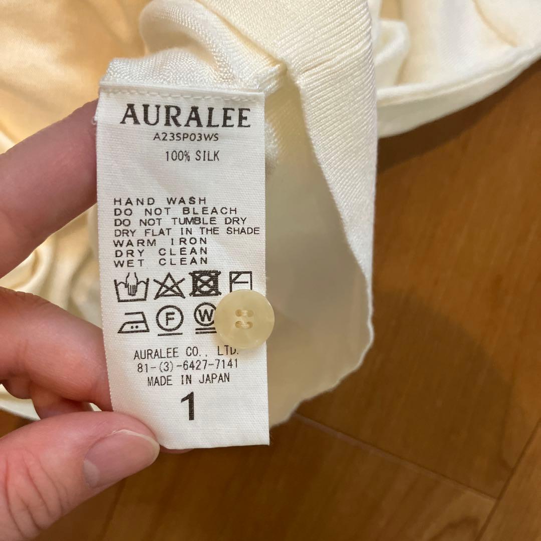 AURALEEホワイト半袖ポロシャツ