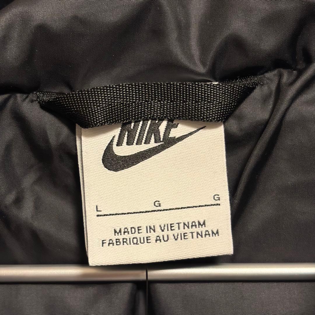 【新品未使用】NIKE ダウンジャケット