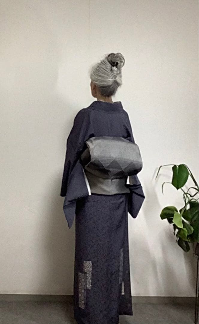 作家物、密かにゴージャスなお着物。