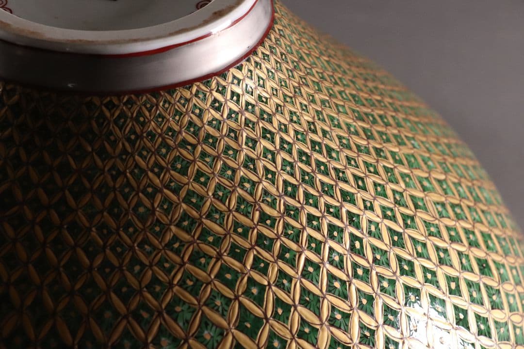 有田焼 龍右衛門 染錦金地紋 深鉢 幅40cm 小紋づくし 大鉢 MA203