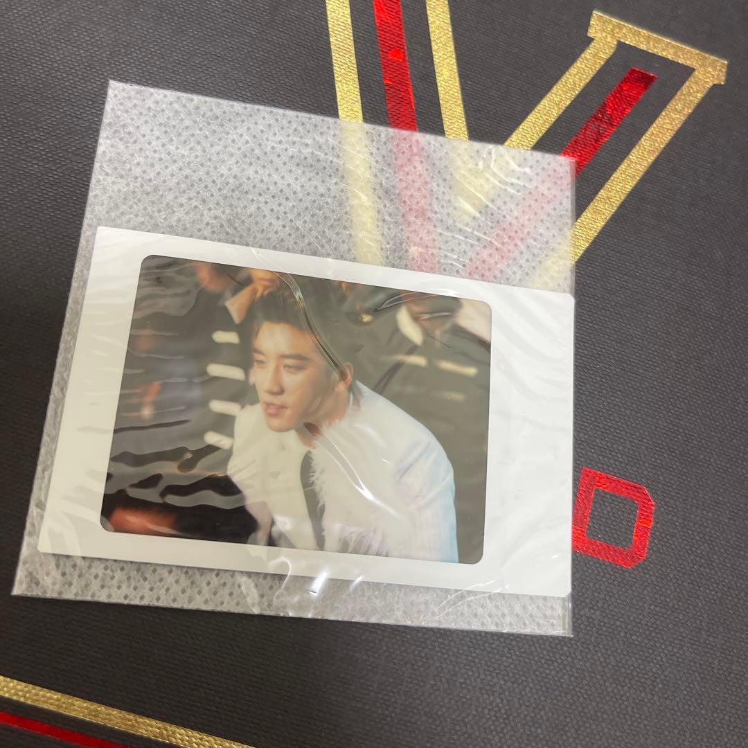 【貴重】SEUNGRI(V.I from BIGBANG)/V WORLD