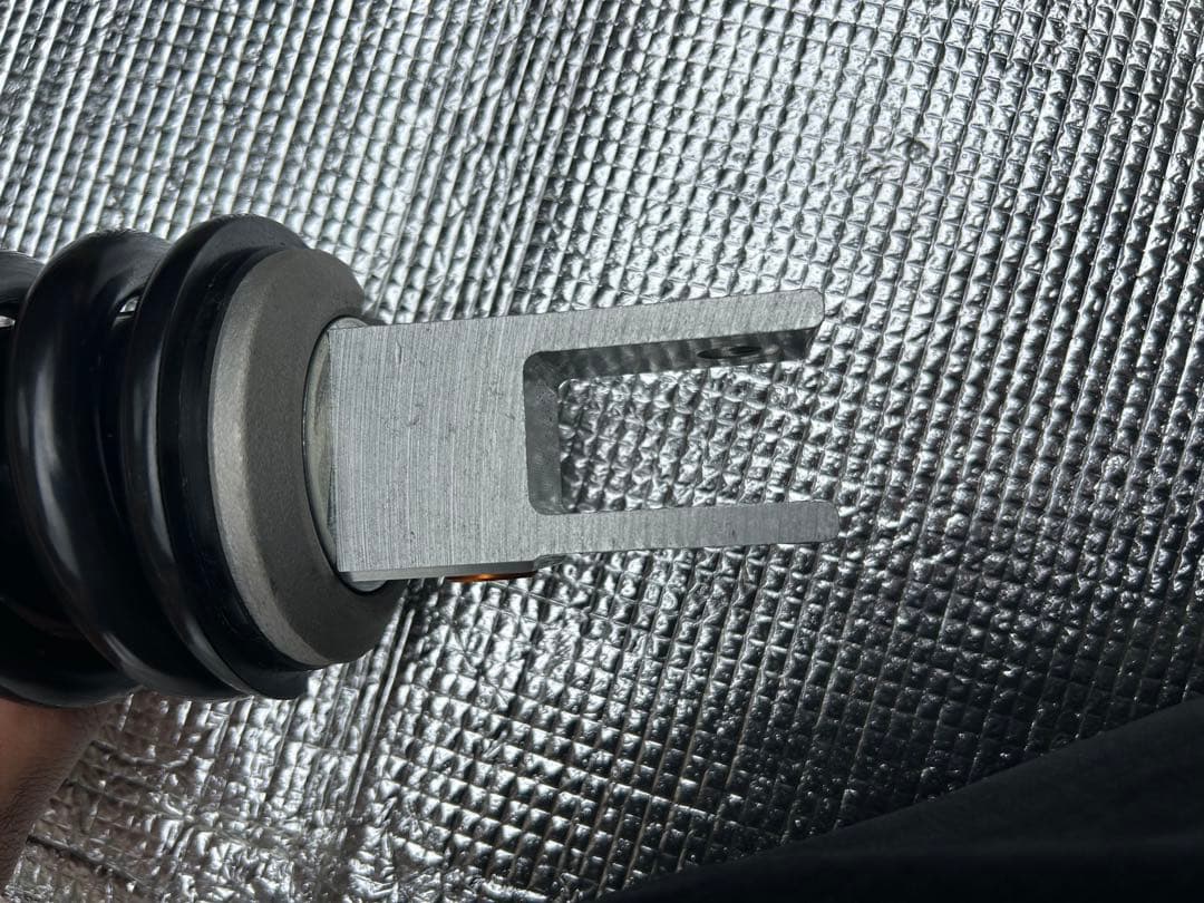 Yamaha MT-07 2022年式　リヤサスペンション　純正　中古品