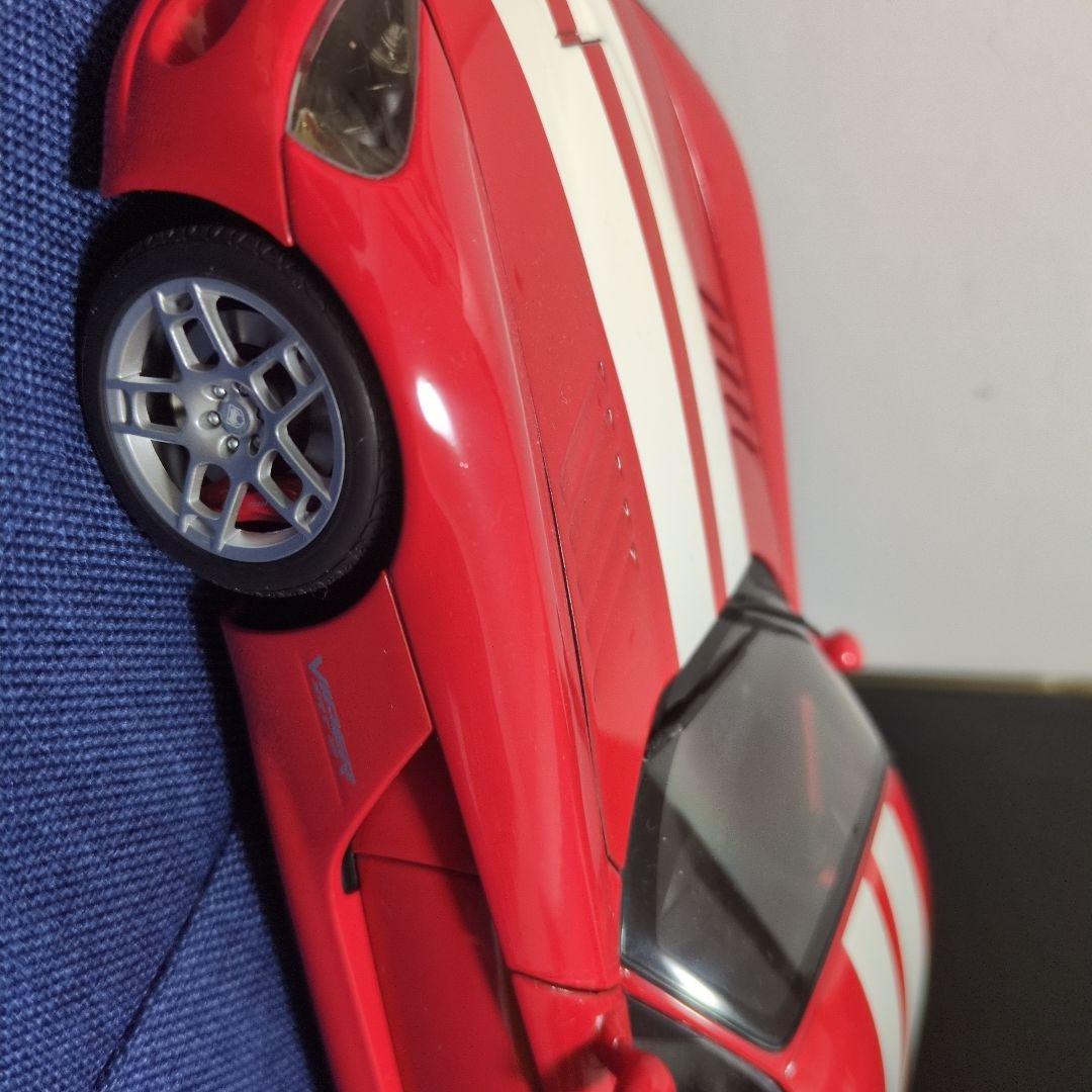 dodge viper SRT10 coupe オートアート 1/18 2008