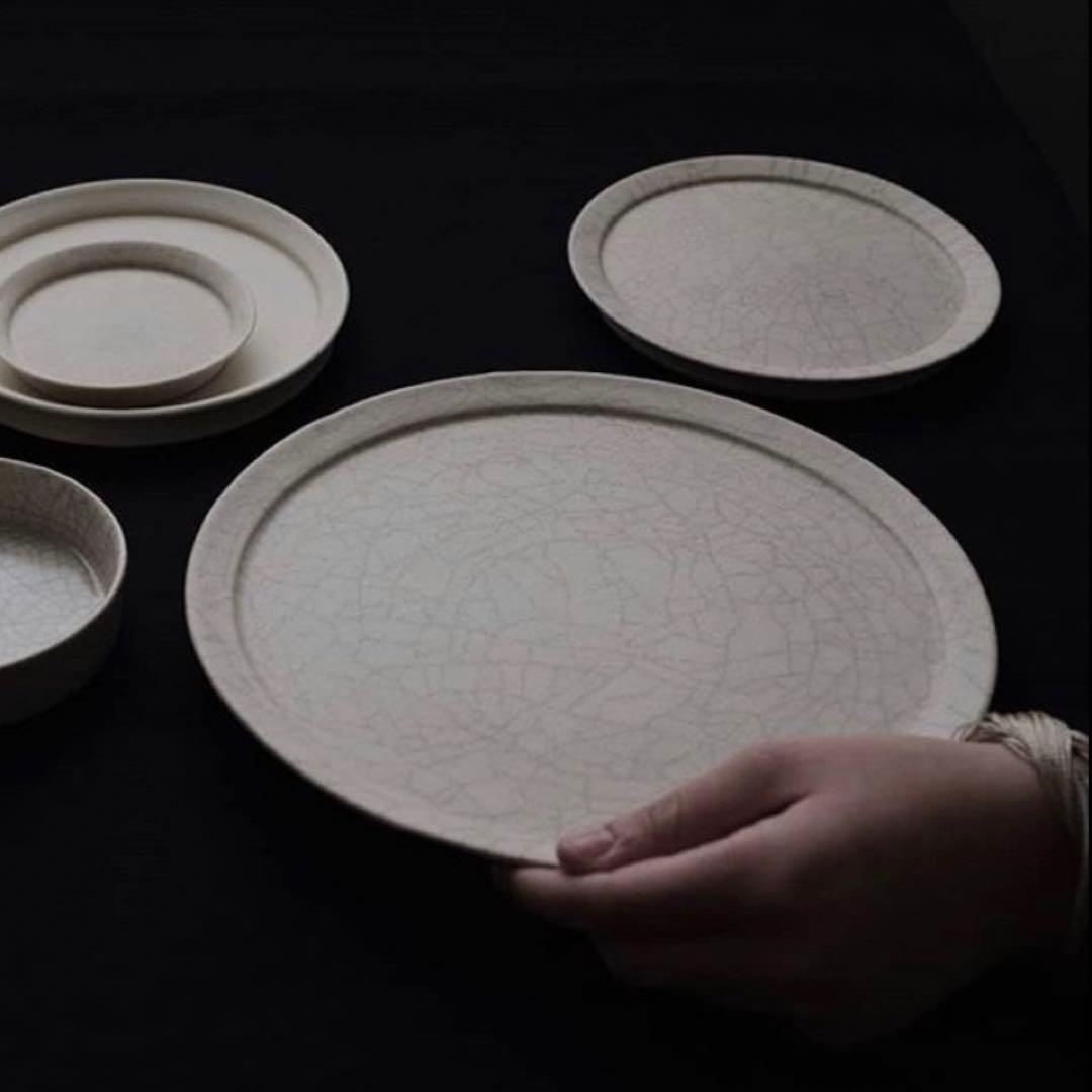 未使用・megumi tsukazaki 塚崎愛さん 貫入フラットプレート L