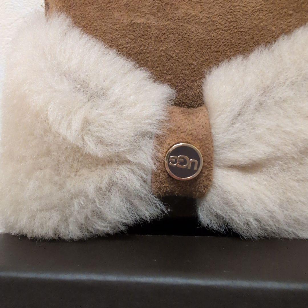 美品 UGG リボン　ベージュ　 シープスキン 手袋 L