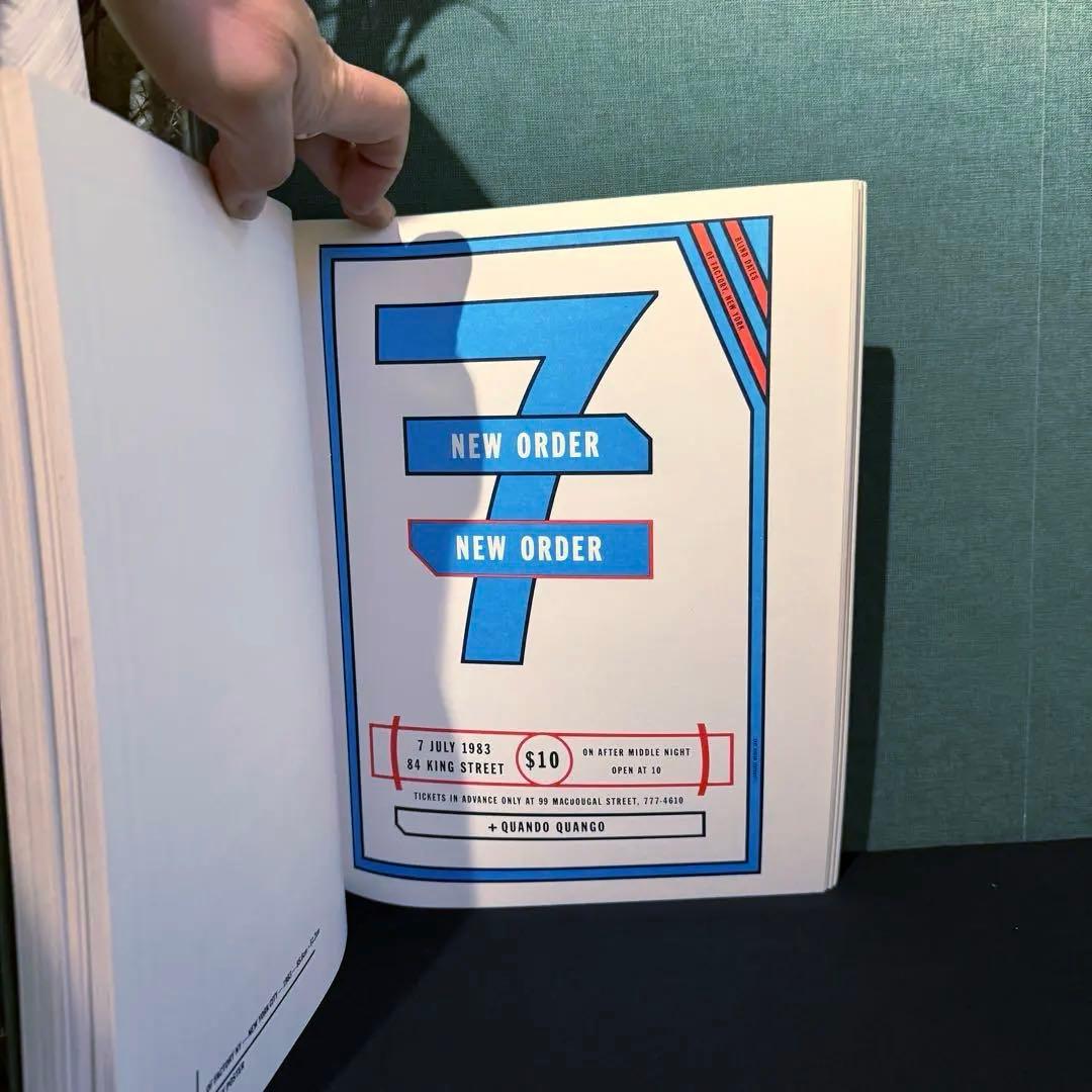 1986出版 Lawrence Weiner ローレンス・ウェイナー 作品集