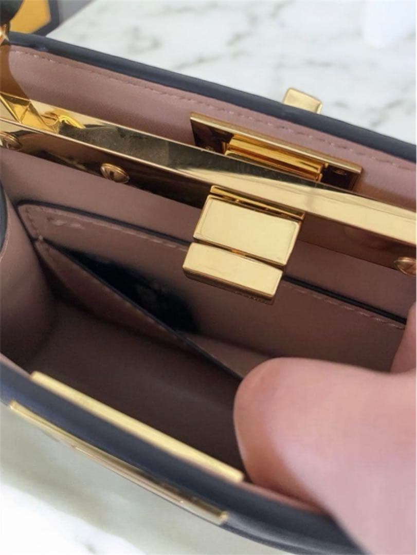 FENDI ピーカブー スモール 2WAY 黒 美品