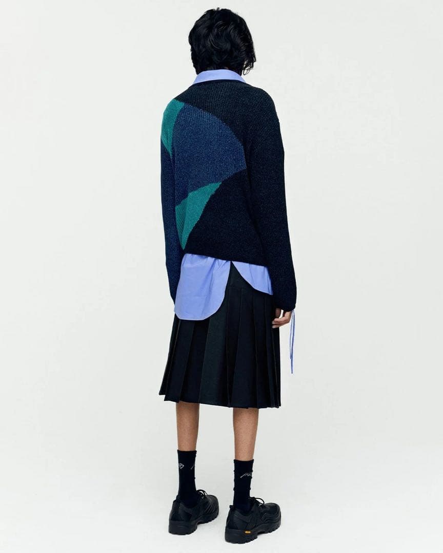 【ANDERSSON BELL】 FITE CREW-NECK SWEATER