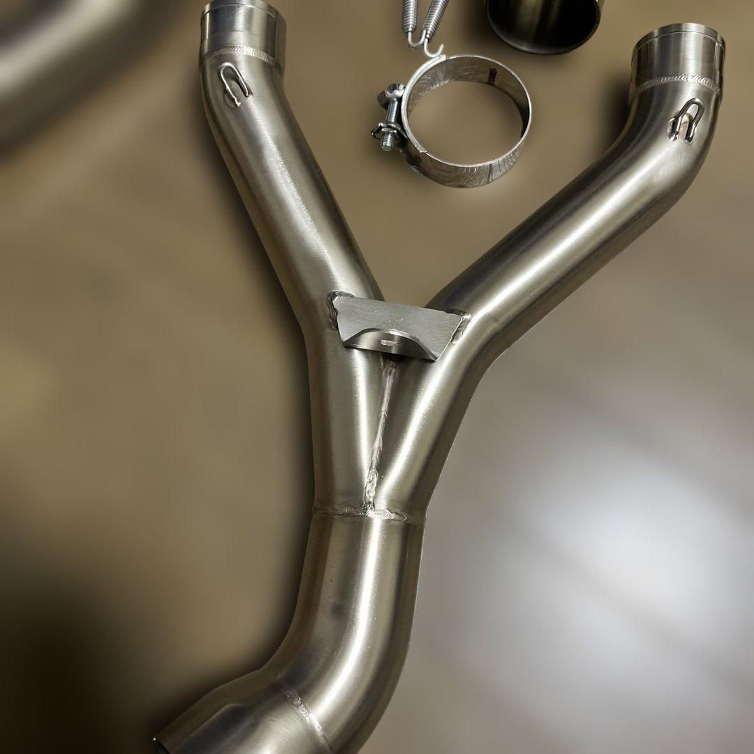 BMW RnineT ユニットガレージ　ステンレスエキゾーストパイプ