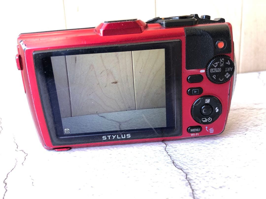 OLYMPUS Tough Stylus TG-3 赤　(D9)