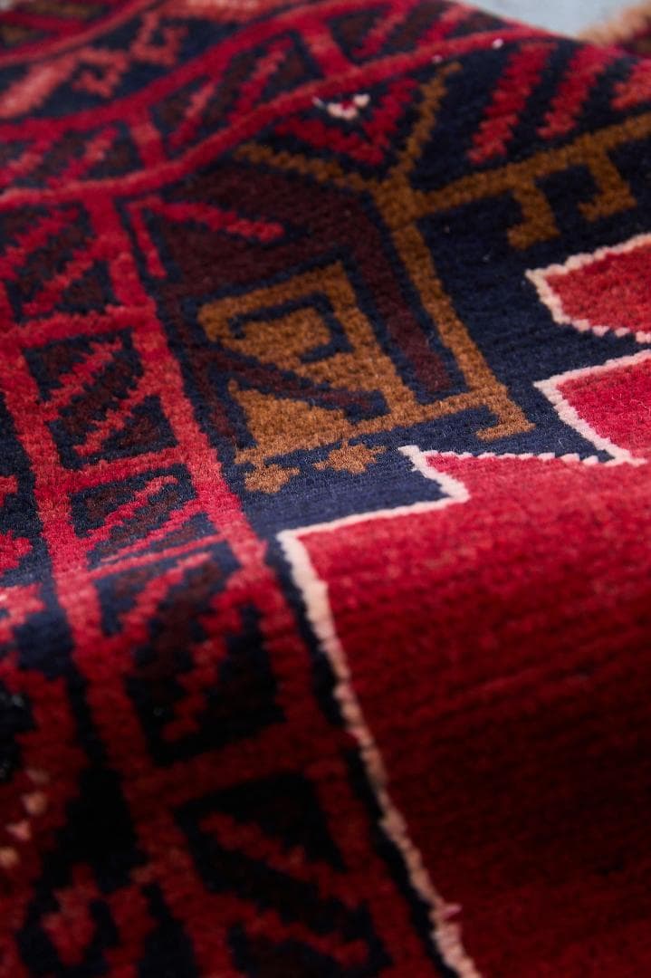 ヴィンテージラグ　トライバルラグ　バルーチ族　ウール（135×87cm）濃茶・赤
