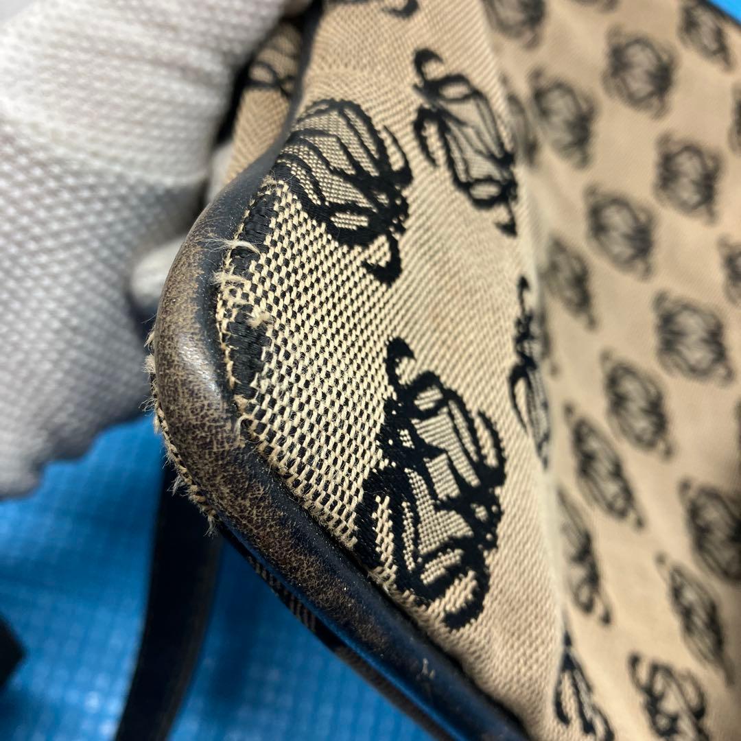 C0201)LOEWE(ロエベ)ショルダーバッグ