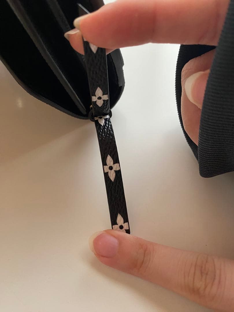 あっこです【希少＊美品】ルイ ヴィトン　ジャングル ポルトフォイユ・サラ