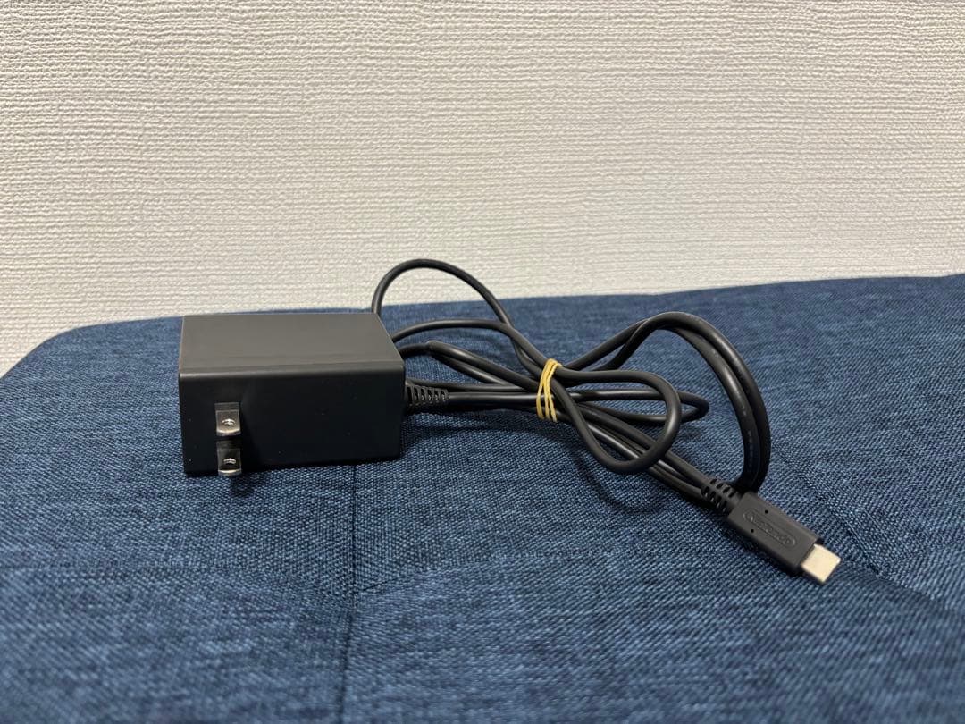 Nintendo Switch Lite どうぶつの森デザイン ピンク