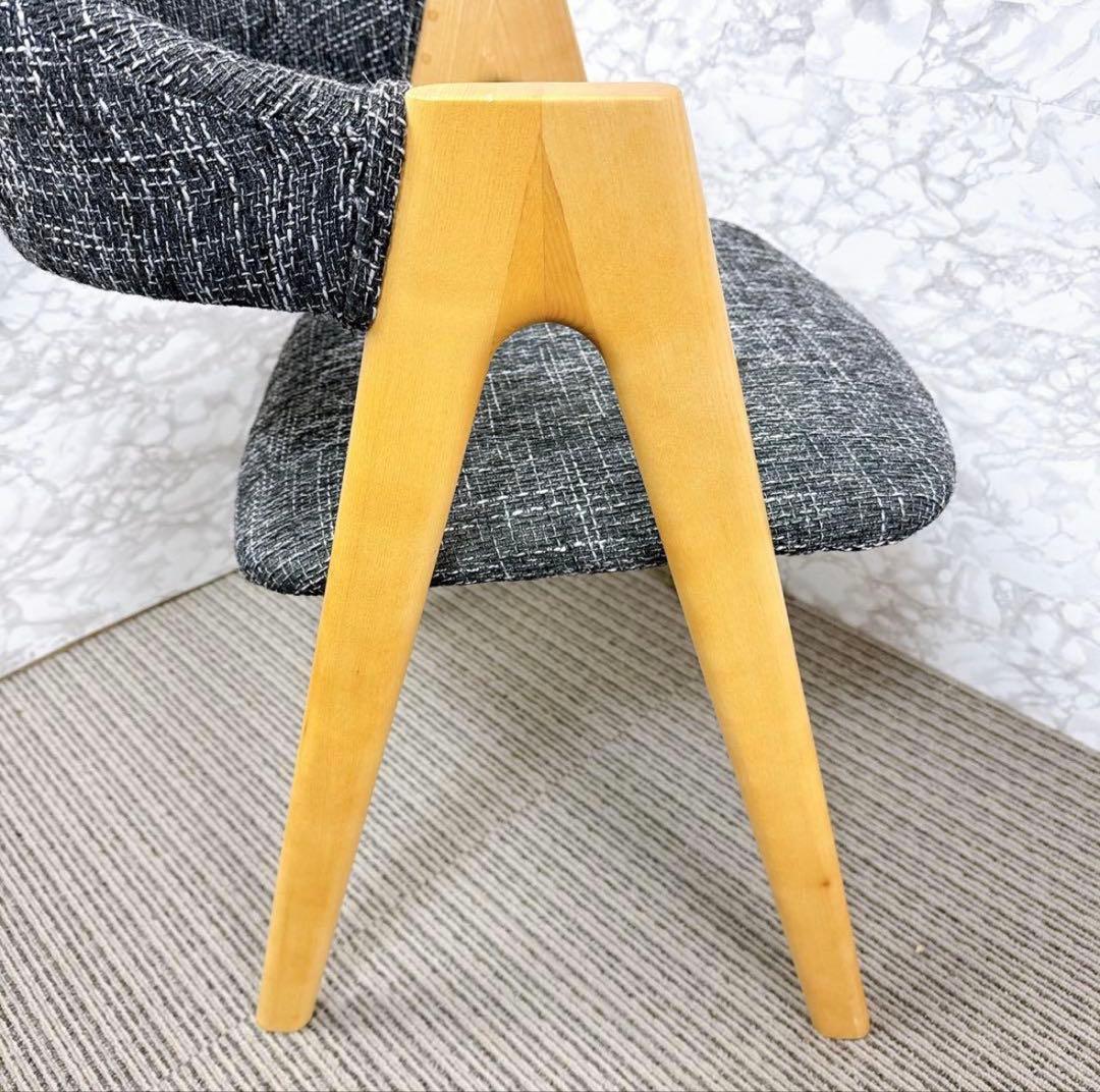 ダイニングチェア 椅子 一脚 ブラス 木製脚 ブラック ダークグレー系 張地　①