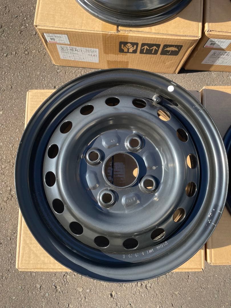 ダイハツアトレー純正スチールホイール4本セット新車外し