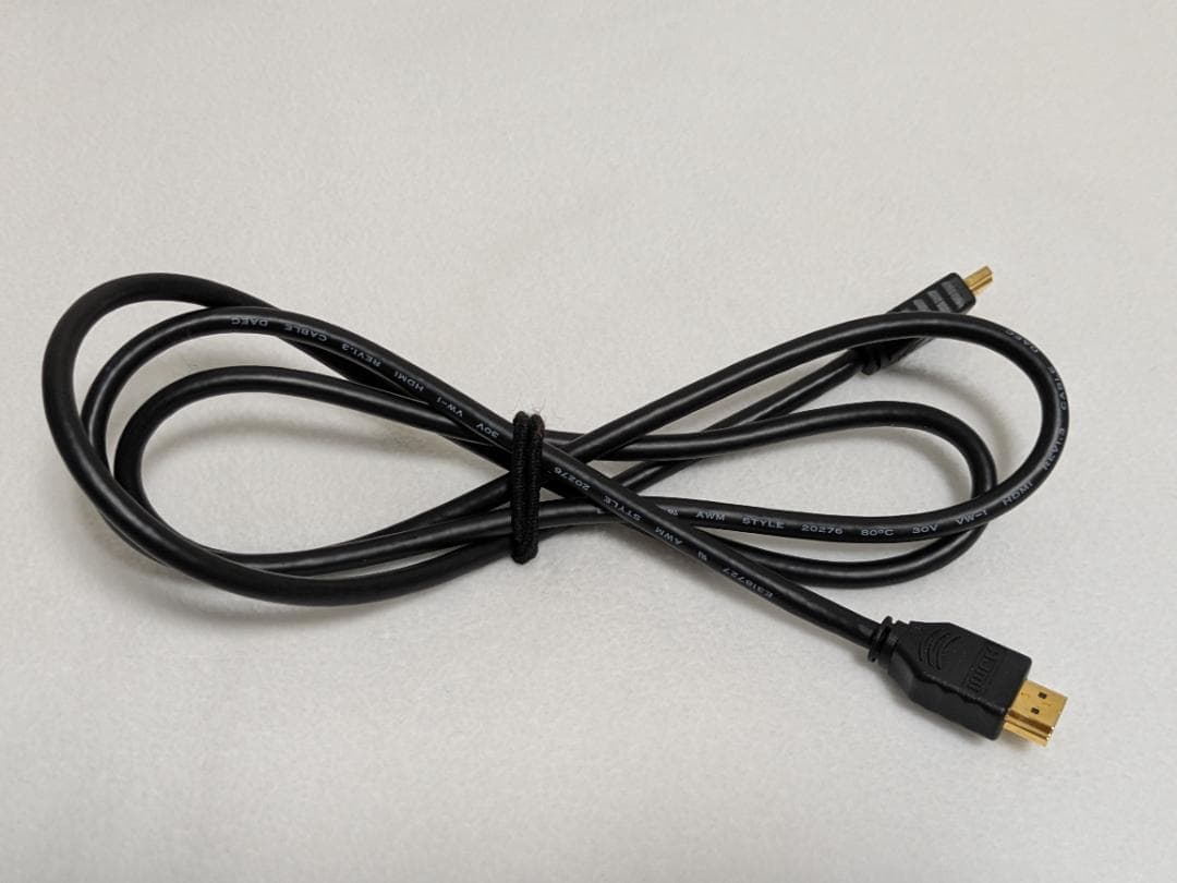 Acer　DLPプロジェクター　 H6510BD