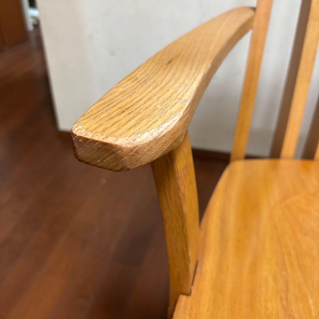 【大幅値引可能】ニトリ(NITORI) ダイニングチェア DC Jモード 肘付き