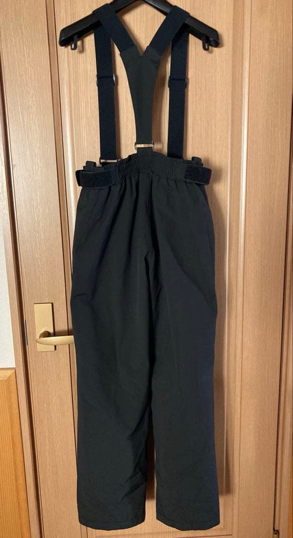 DESCENTE スキー・スノーボード用ジャケットとパンツセット