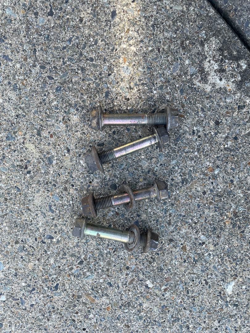 格安即購入可能Spiegel シュピーゲル RC1/RC2 R2 車高調