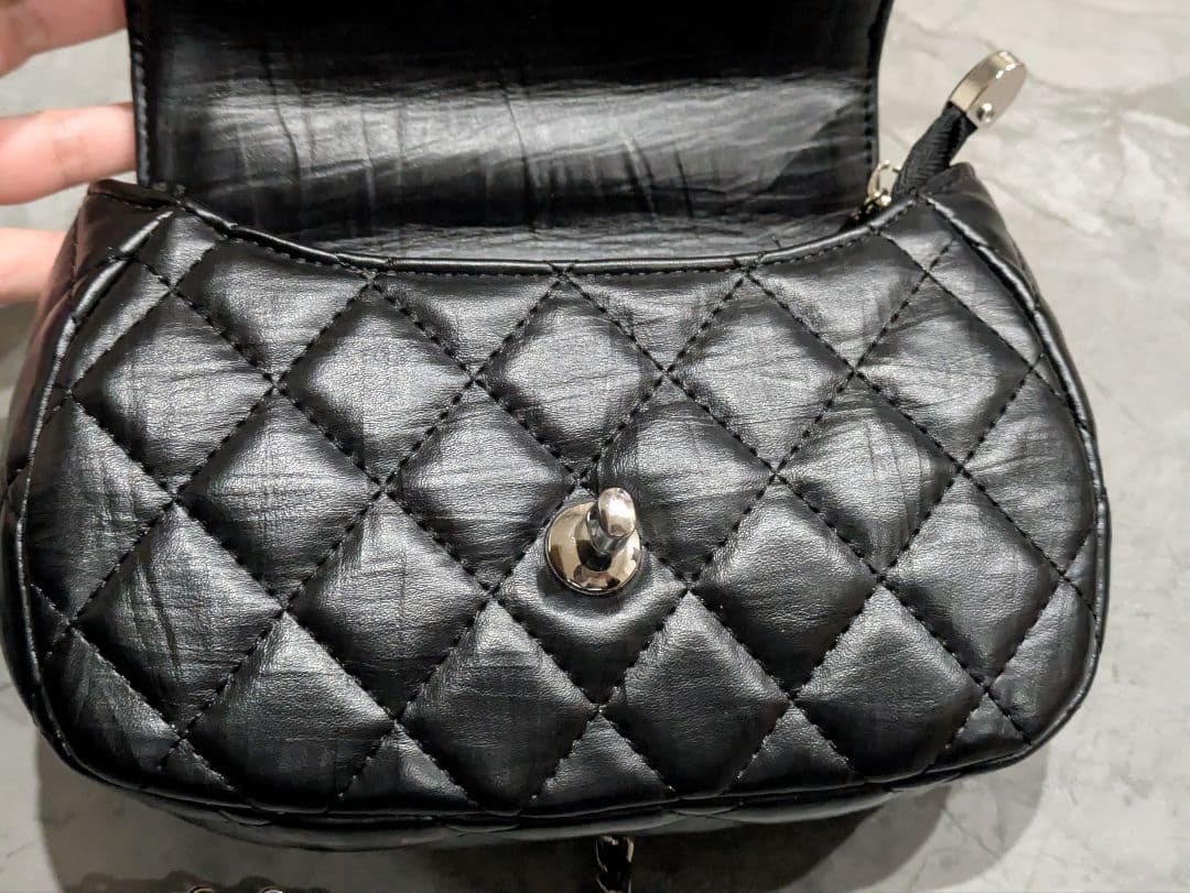 Chanel ブラック キルティング ショルダーバッグ　ノベルティ　非売品