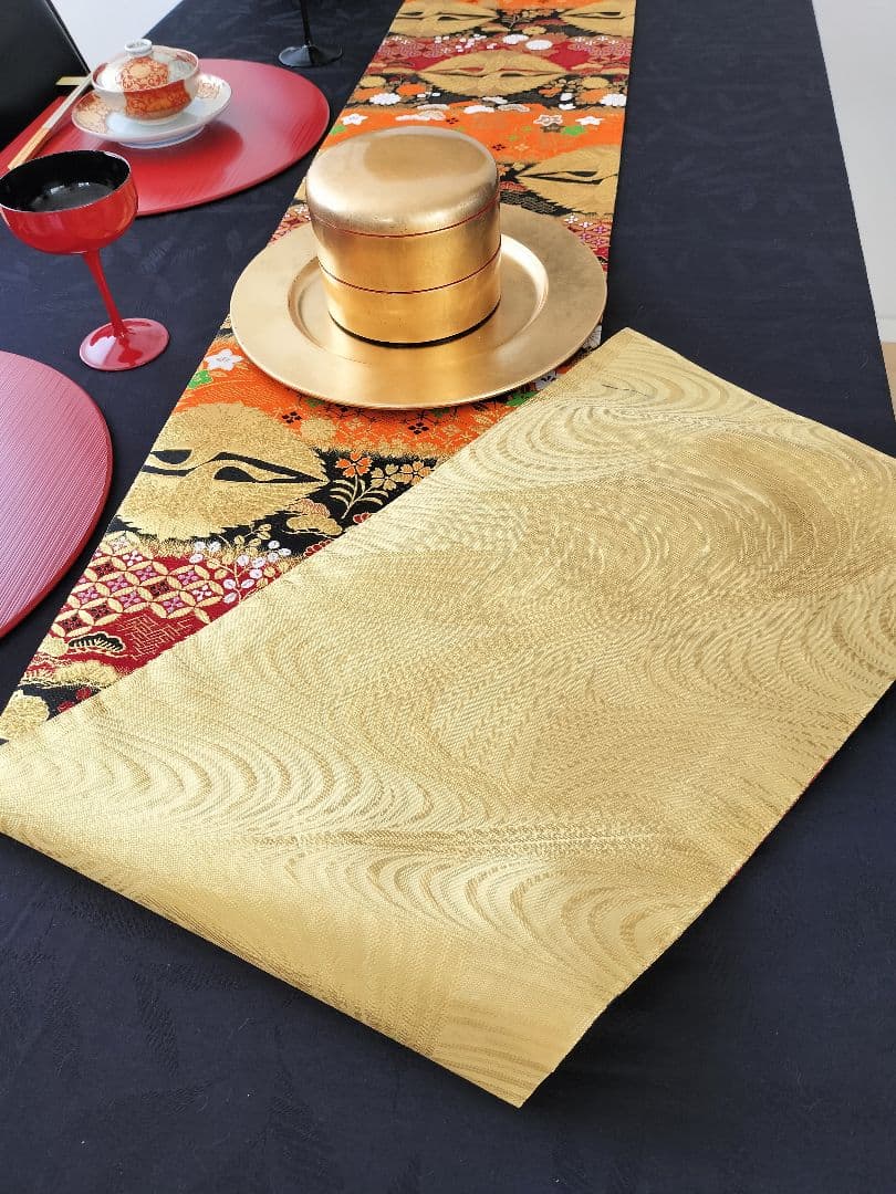 ルブの森★　A474★高級全通‼️お祝い‼️テーブルランナー2m23cm