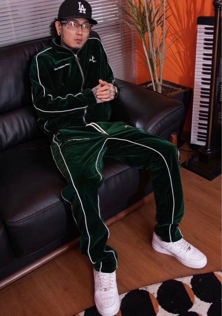 ベロア セットアップ　グリーン　Sサイズ