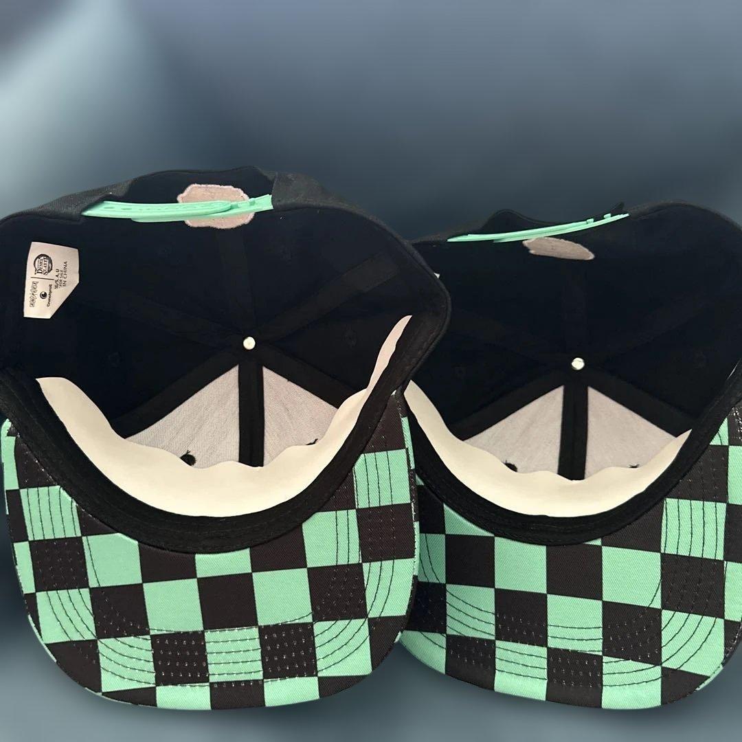 【2個セット】　ドジャース【8/15日来場者限定】鬼滅の刃キャップ