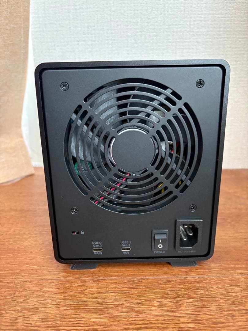 さ*け様 裸族のカプセルマンション 5Bay センチュリー独立電源スイッチ HD