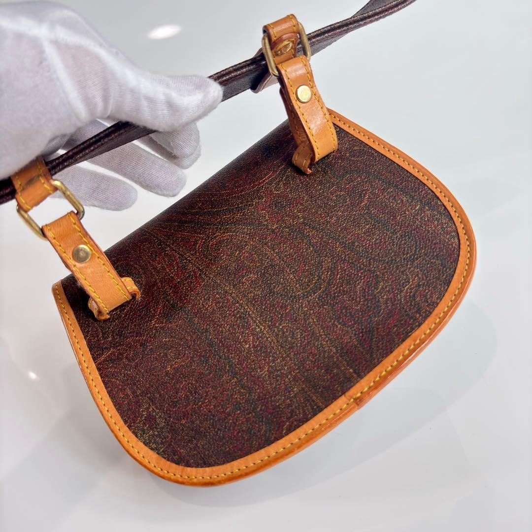 【極美品】ETRO エトロ ショルダーバッグ ペイズリー柄 ベルト 斜めがけ
