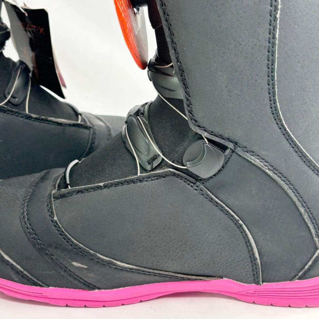 【新品/訳あり】swivel スノーボードブーツ レディース 24cm