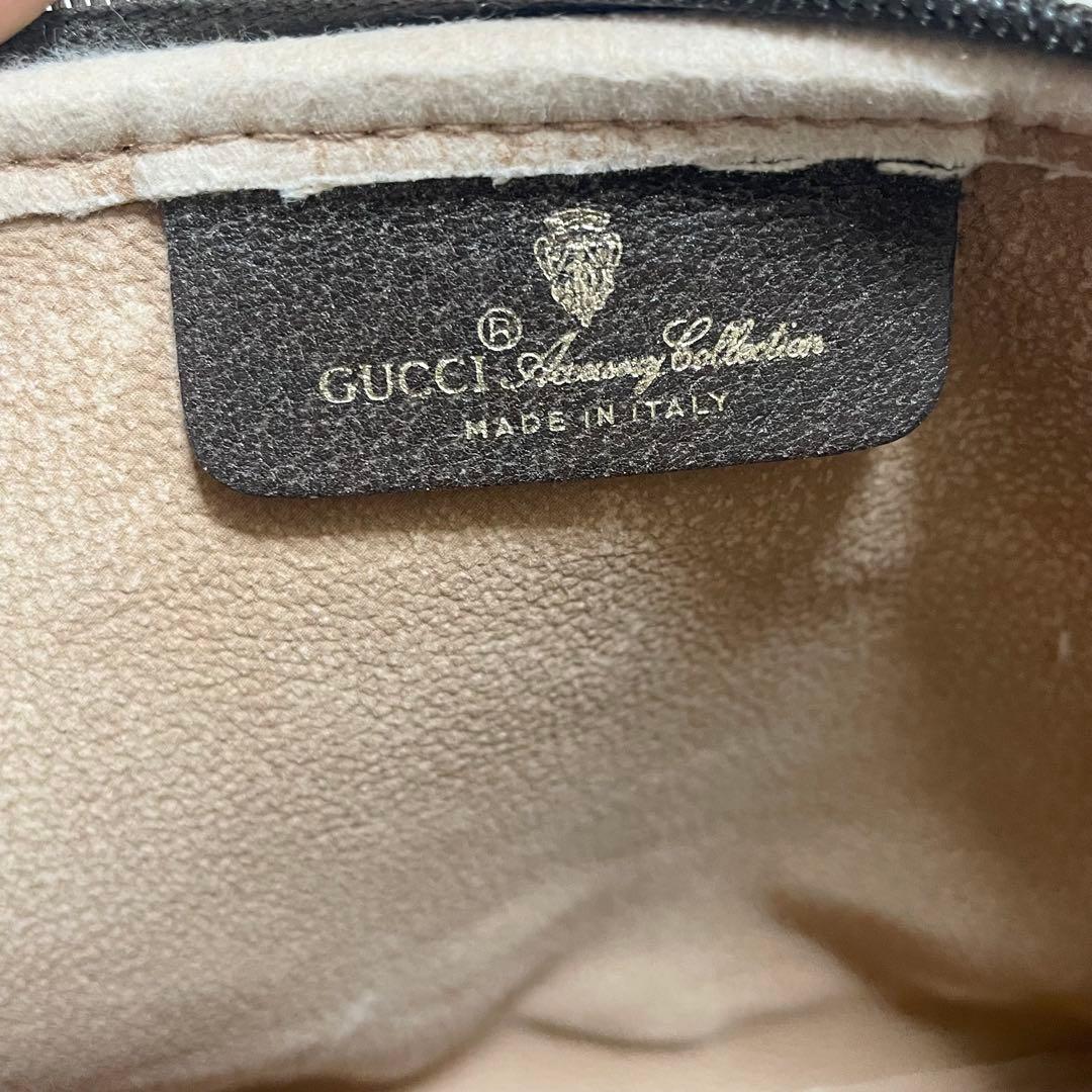 グッチ　ショルダーバッグ