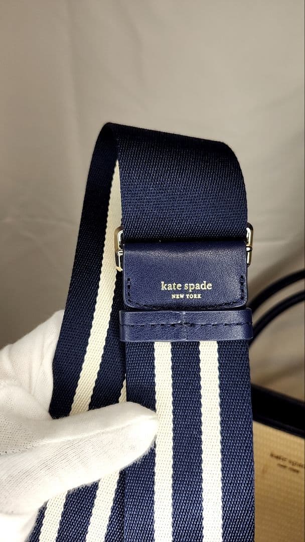 kate spade バッグ アイボリー/ネイビー　カゴ編み風トートバッグ　希少