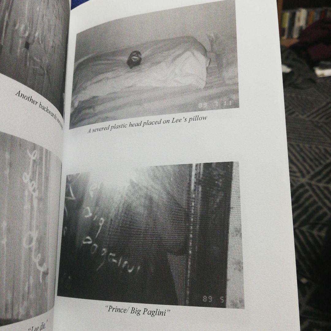 洋書 UNWELCOMED: The Moffitt Family Haunting