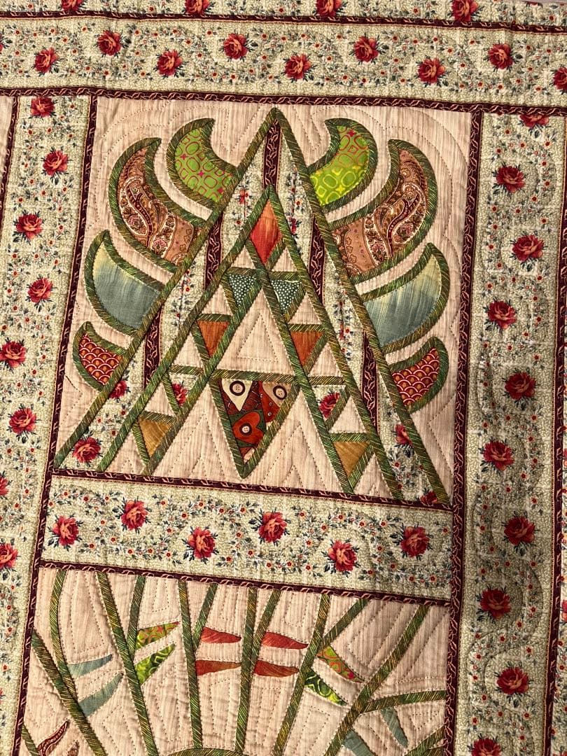 と*ん様 【美品】大型パッチワークキルト 230cm × 157cm