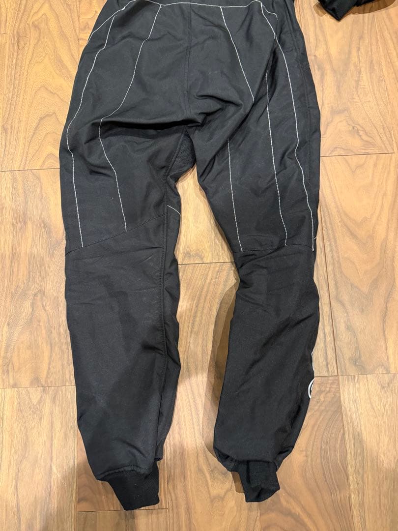 アルパインスターズ KMX-9 V3 レーシングカート　スーツ