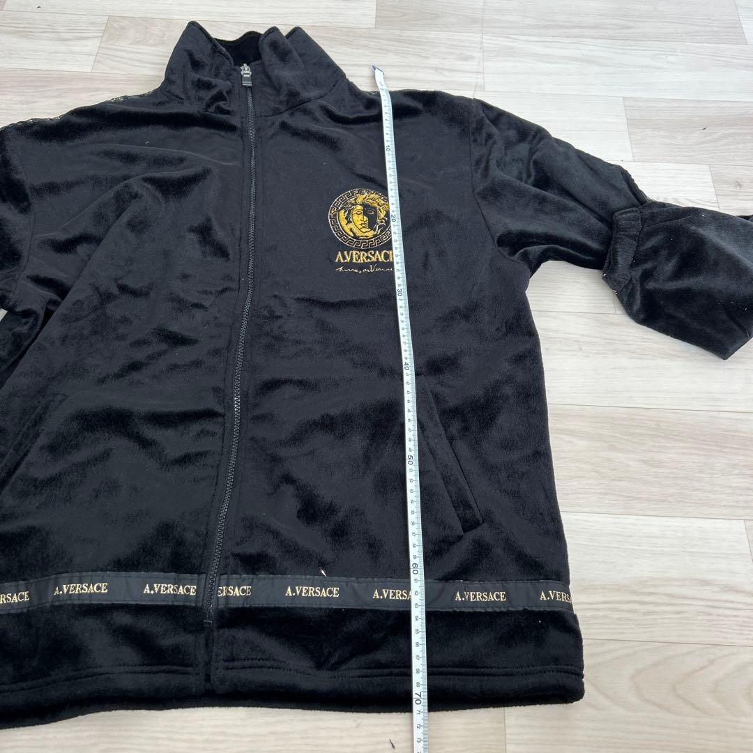 O*読様 ヴェルサーチ ベロア ジャケット ビッグロゴ メデューサ 刺繍