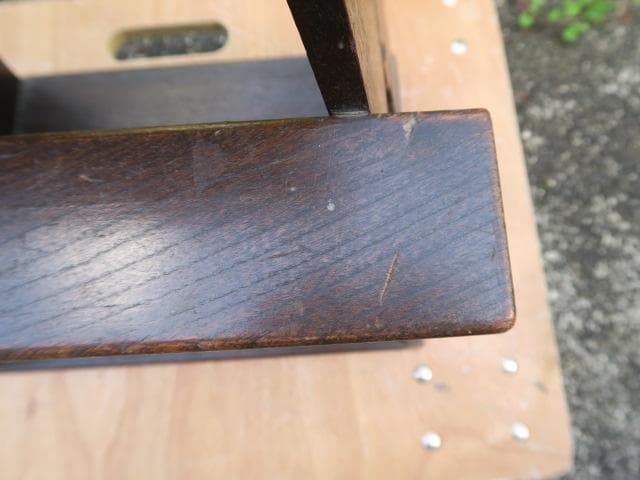 【昭和レトロ】木製ステップ台 うさぎマーク切り抜き 踏台 ディスプレイ