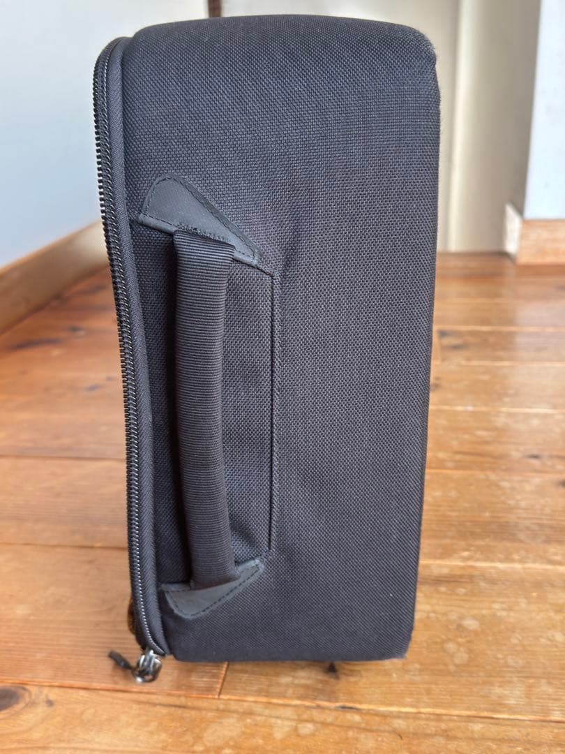 patagonia ブラックホール　スノーローラー