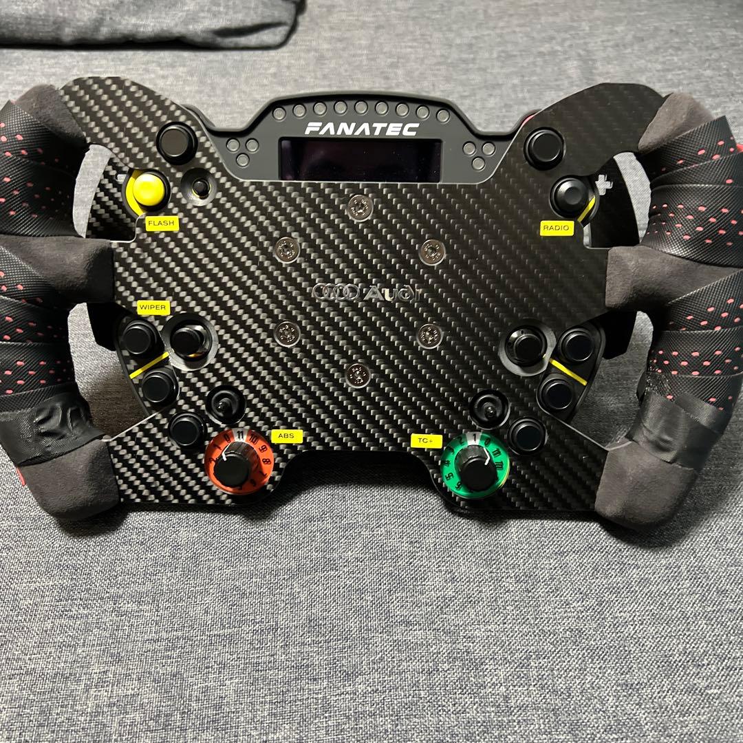 PODIUM + FÓRMULA+QR2