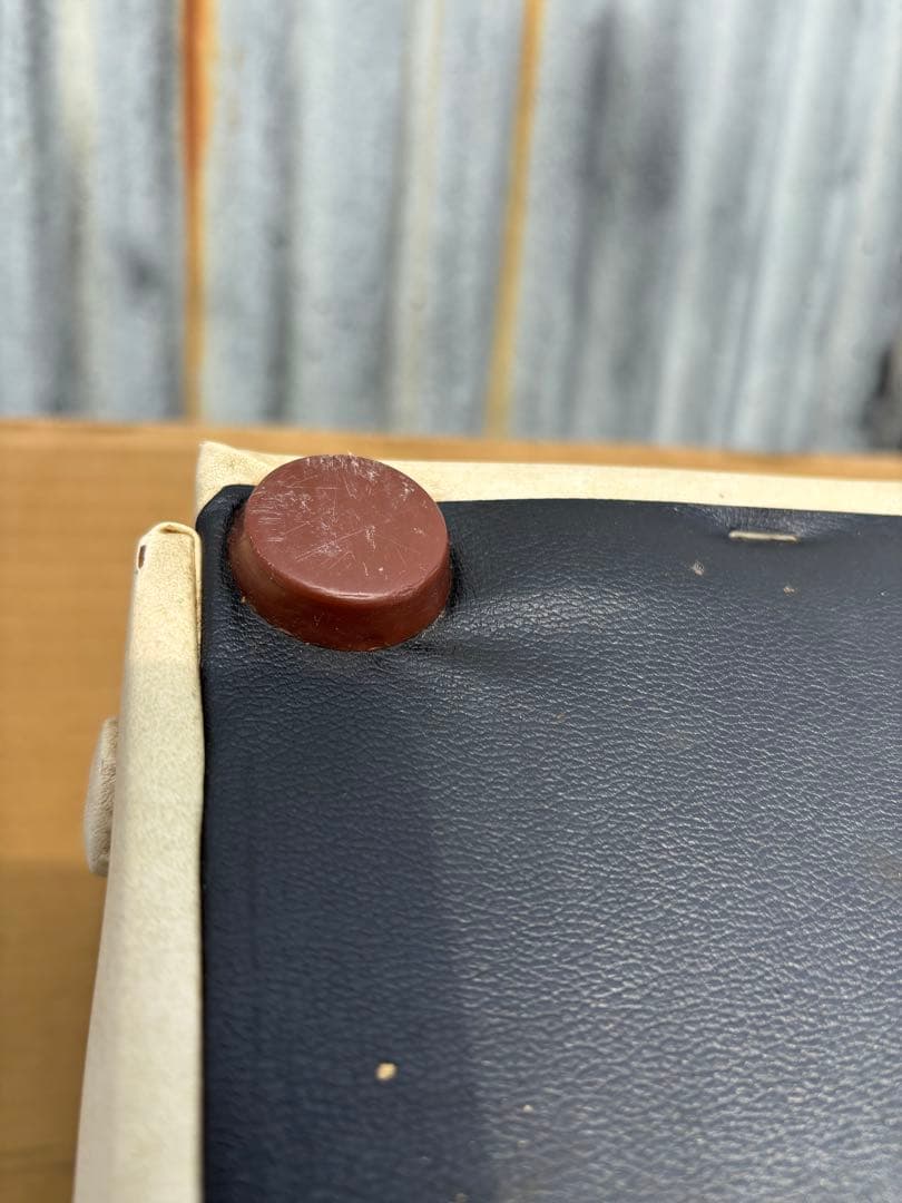 アンティークな可愛いスペースエイジチェアーポップ　ミッドセンチュリー 　ソファ