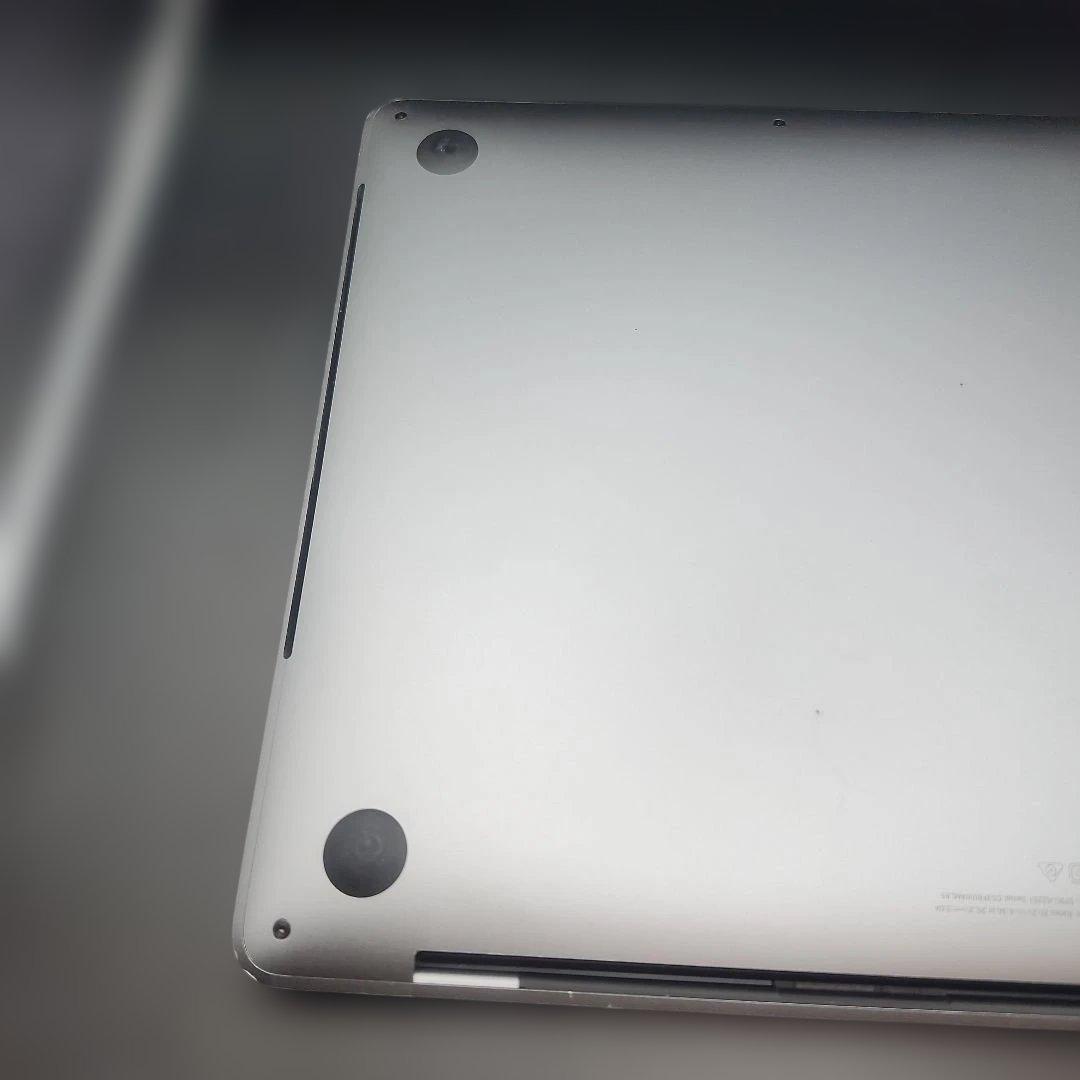 MacBook Pro (2020) 13inch　32GB 512GB