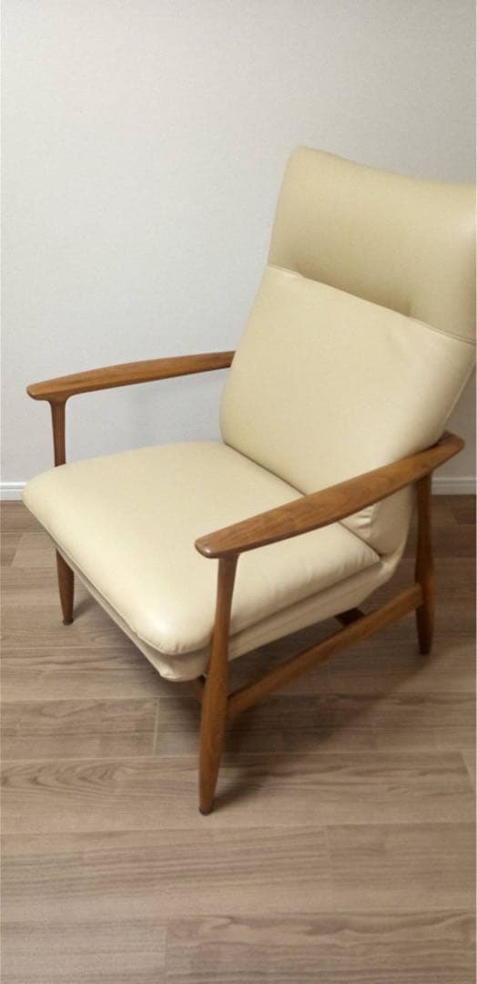 【休日値下げ‼️ 超美品】フジファニチア Mysa リクライニングチェア