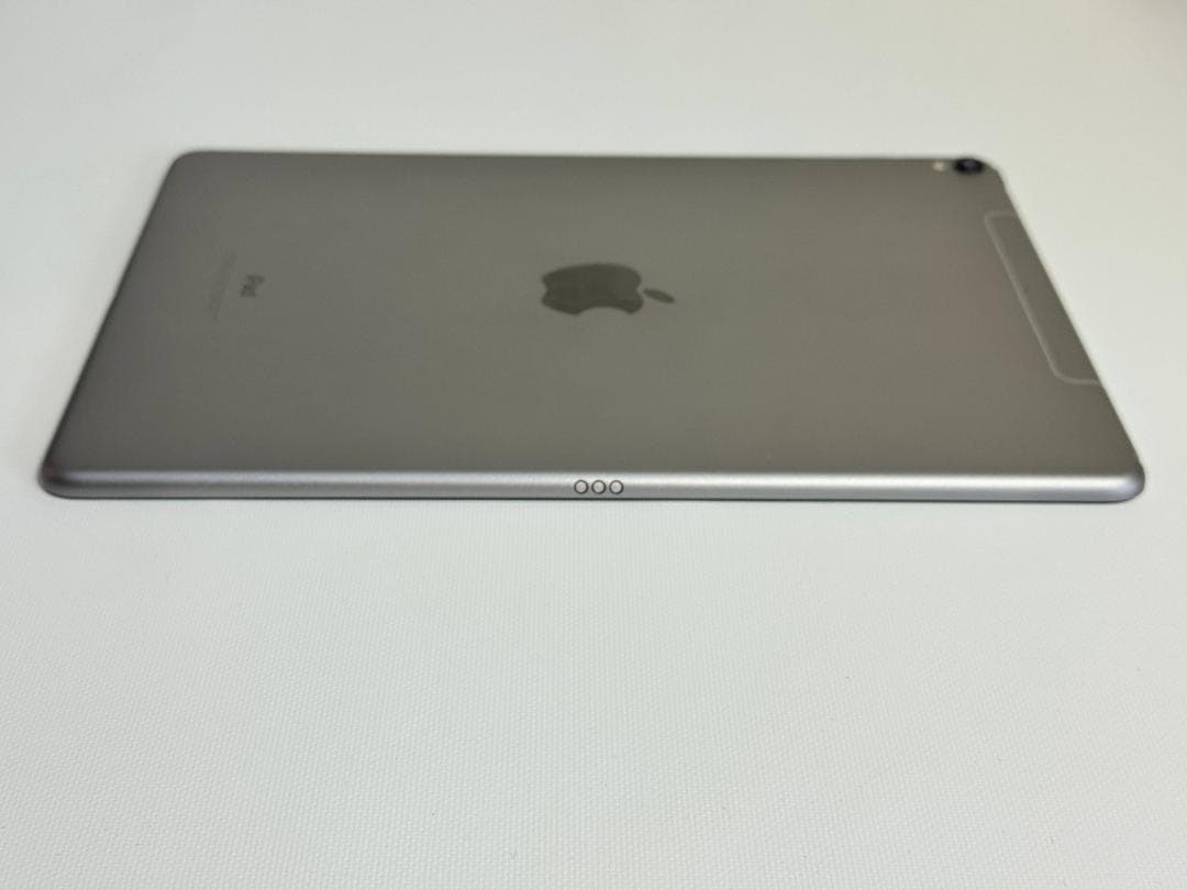 iPad Pro 10.5インチ Wi-Fi + Cellular 64GB