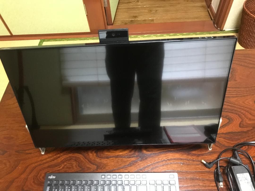 ESPRIMO FH77/B3　FMVF77B3B