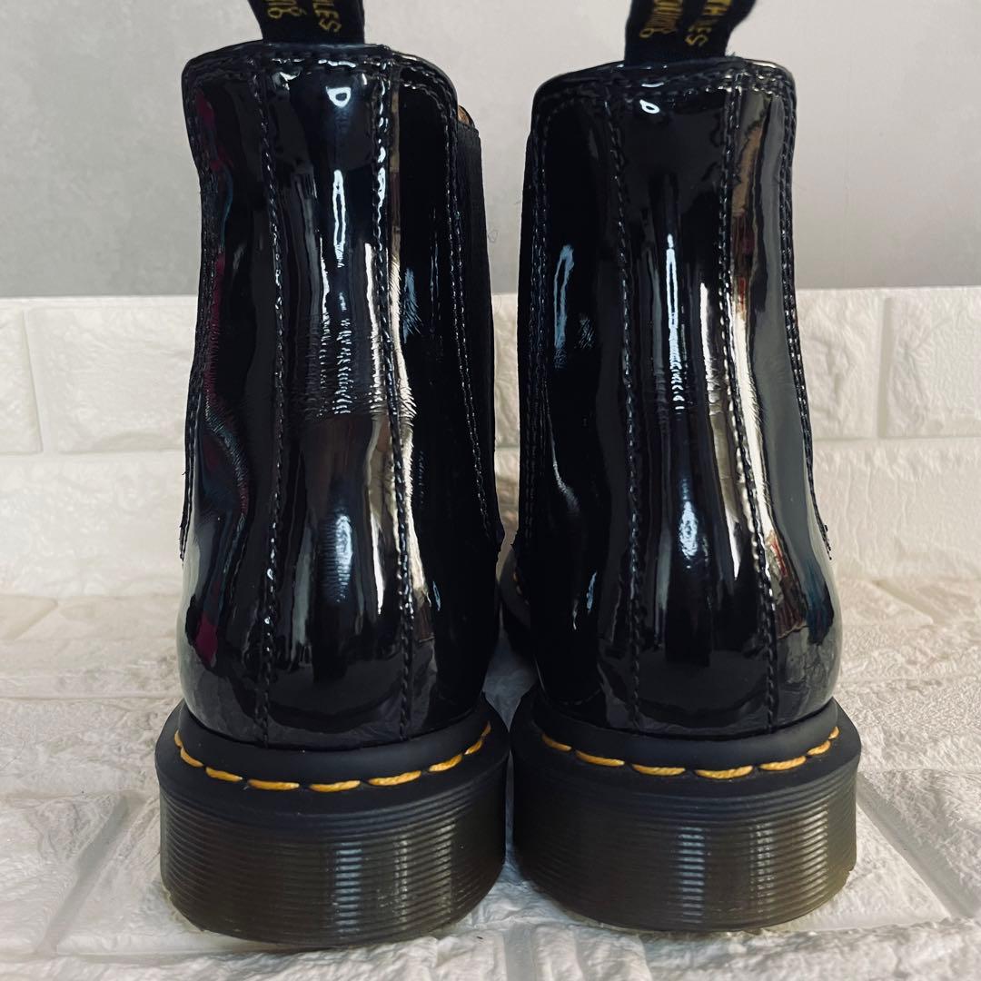 Dr.Martin UK8 チェルシーブーツ 光沢 黒 厚底
