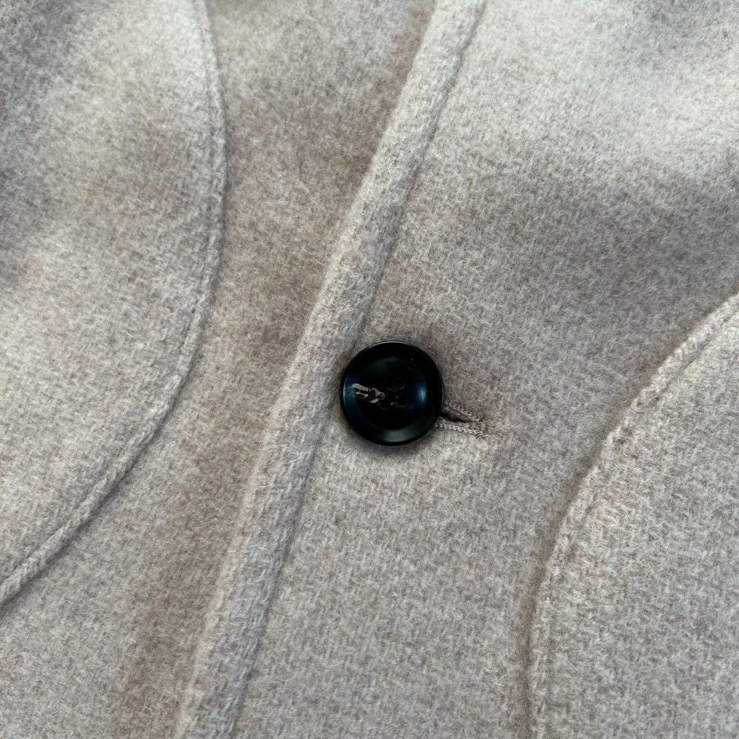 新品　ダントン　ノーカラーコート　短丈　ベージュ　ロゴワッペン　サイズ36