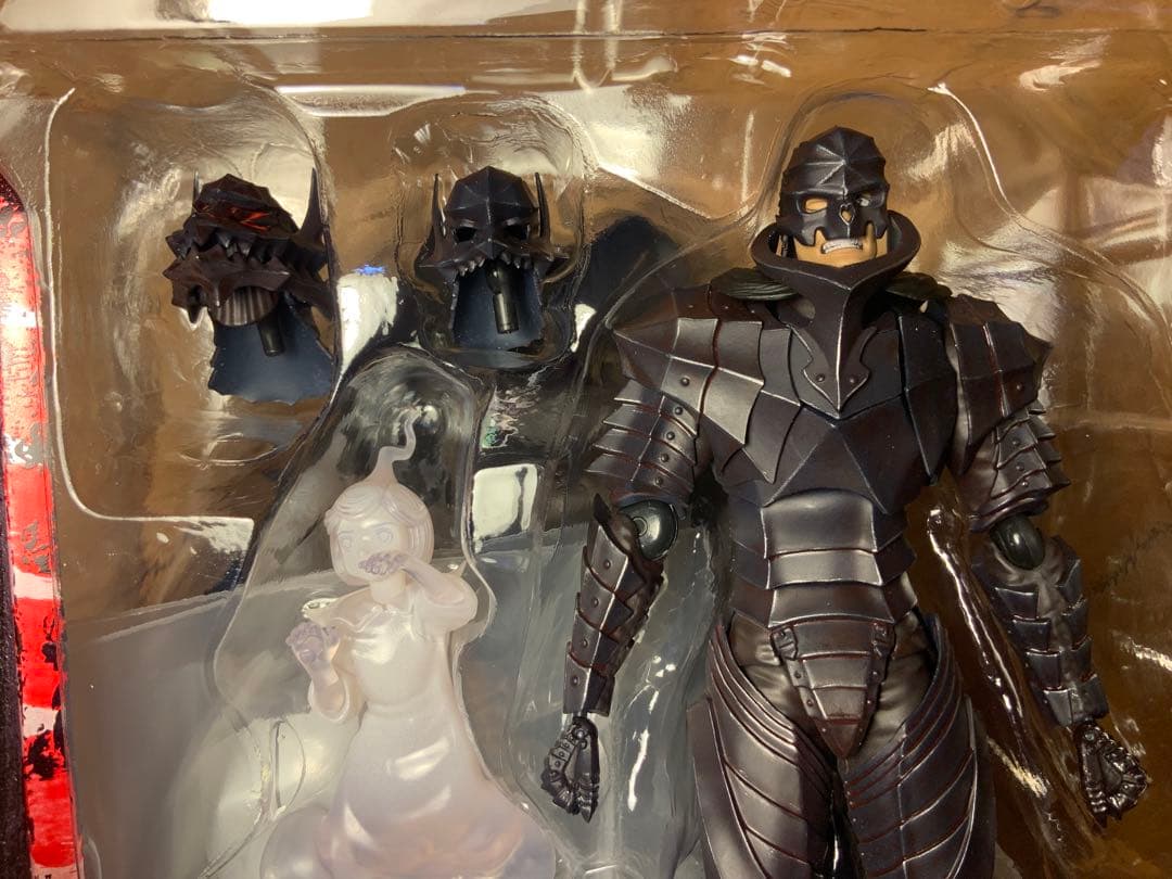 Figma ガッツ 狂戦士の甲冑ver. リペイント髑髏エディション